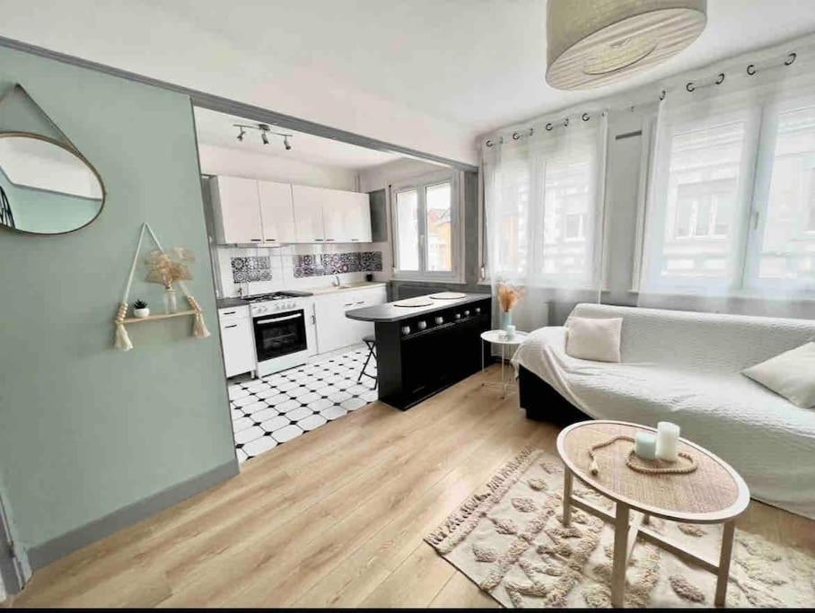 Appartement Le Cosy à Calais Extérieur photo