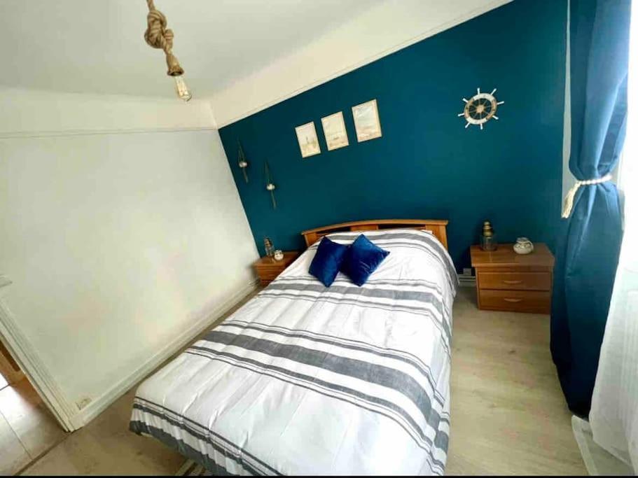 Appartement Le Cosy à Calais Extérieur photo